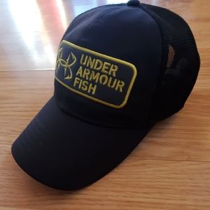 New without tags Under Armour Fish mesh hat